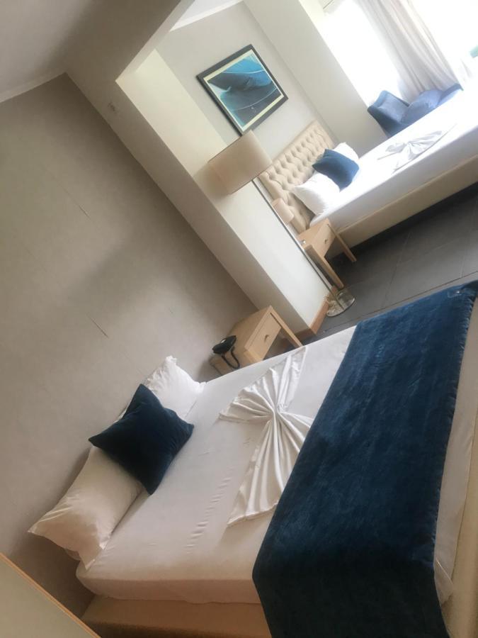 Vivi Hotel Praia Buitenkant foto