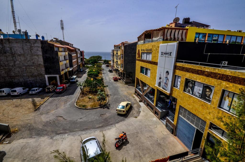 Vivi Hotel Praia Buitenkant foto